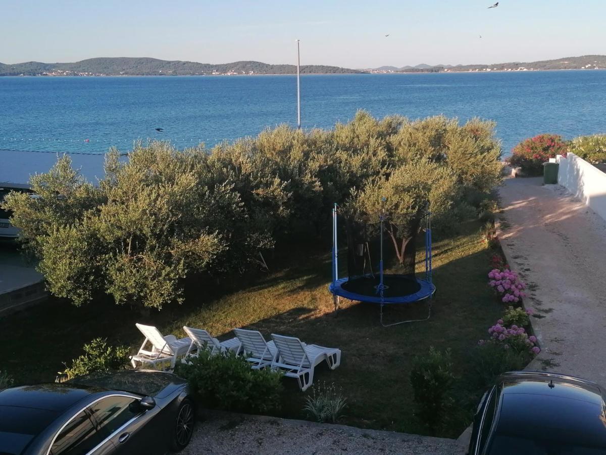 Apartmani Vinko Bibinje Exteriér fotografie